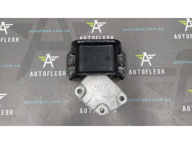 Подушка двигуна/ кронштейн двигуна 9645530480, 9636583980 1.6 HDI Citroen Peugeot бу Подушка двигуна/ кронштейн двигуна 9645530480, 9636583980 1.6 HDI Citroen Peugeot бу
